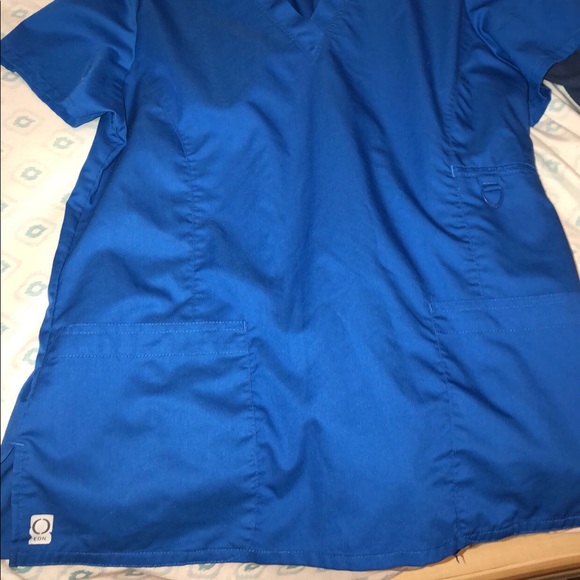 SCRUBS 💙 - Picture 1 of 2